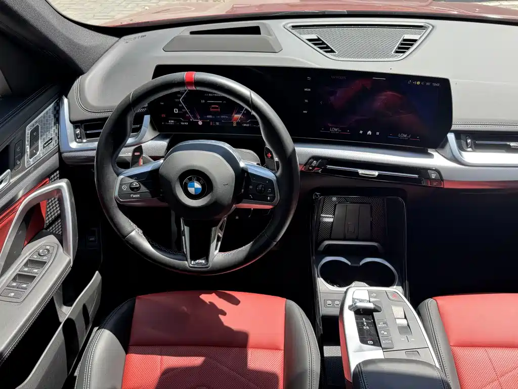 BMW X1 M35Li 2025 — фото 14