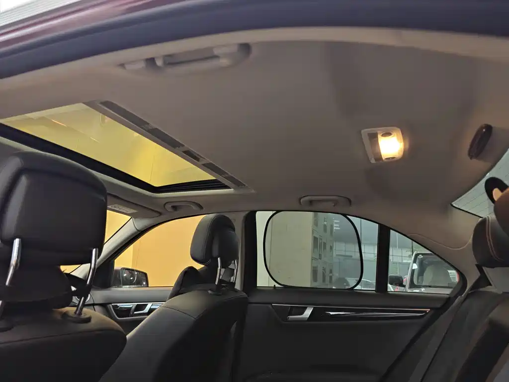 Mercedes-Benz C-Class 2014 — фото 25