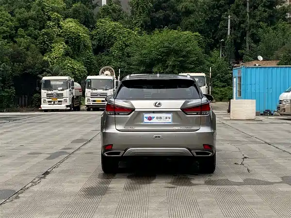 Lexus RX 2020