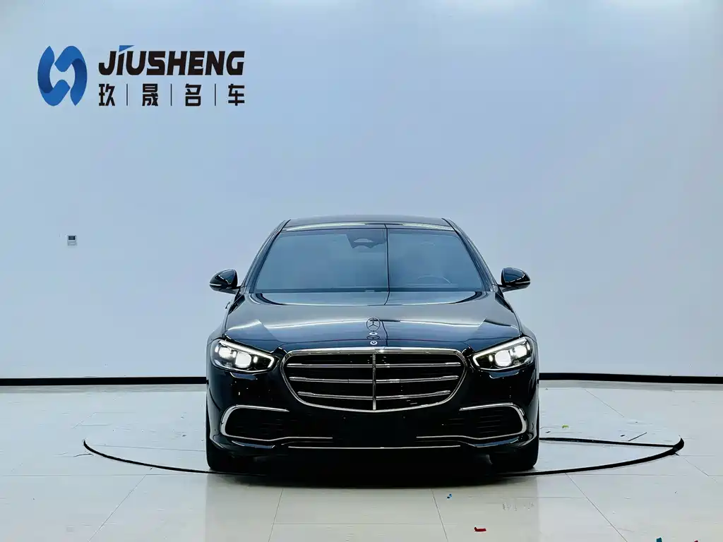 Mercedes-Benz S-Class 2024