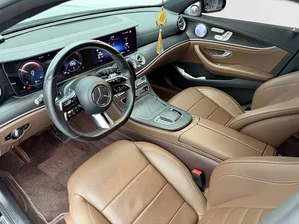 Mercedes-Benz E-Class 2021