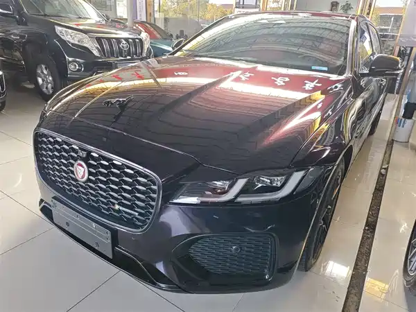 Jaguar XFL 2019