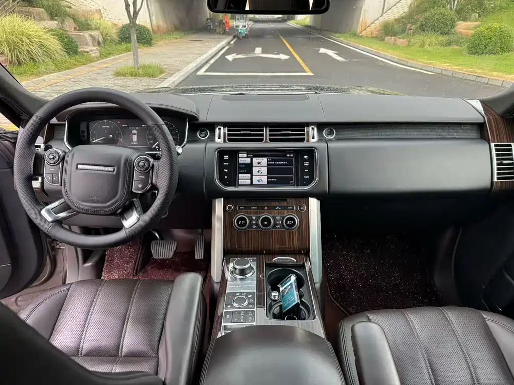 Land Rover Range Rover 2015 — фото 6
