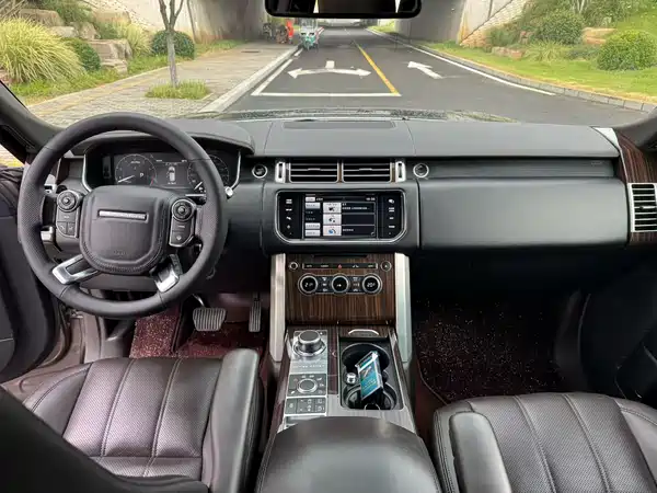 Land Rover Range Rover 2015