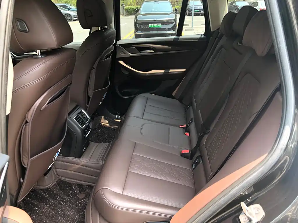 BMW X3 2022 — фото 10