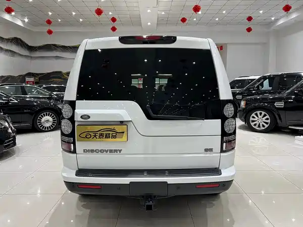 Land Rover Discovery 2016