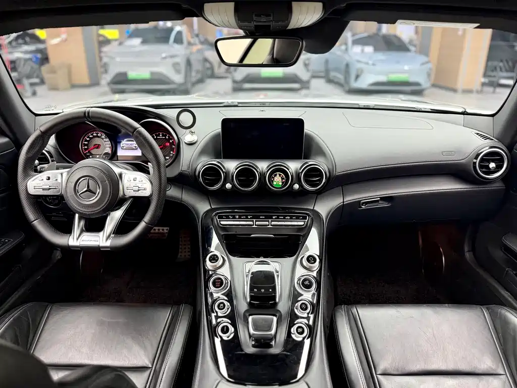 Mercedes-Benz AMG GT 2016 — фото 13
