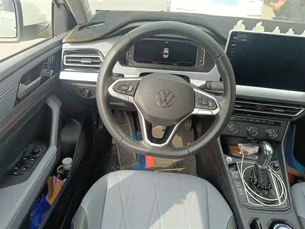 Volkswagen Lavida 2023