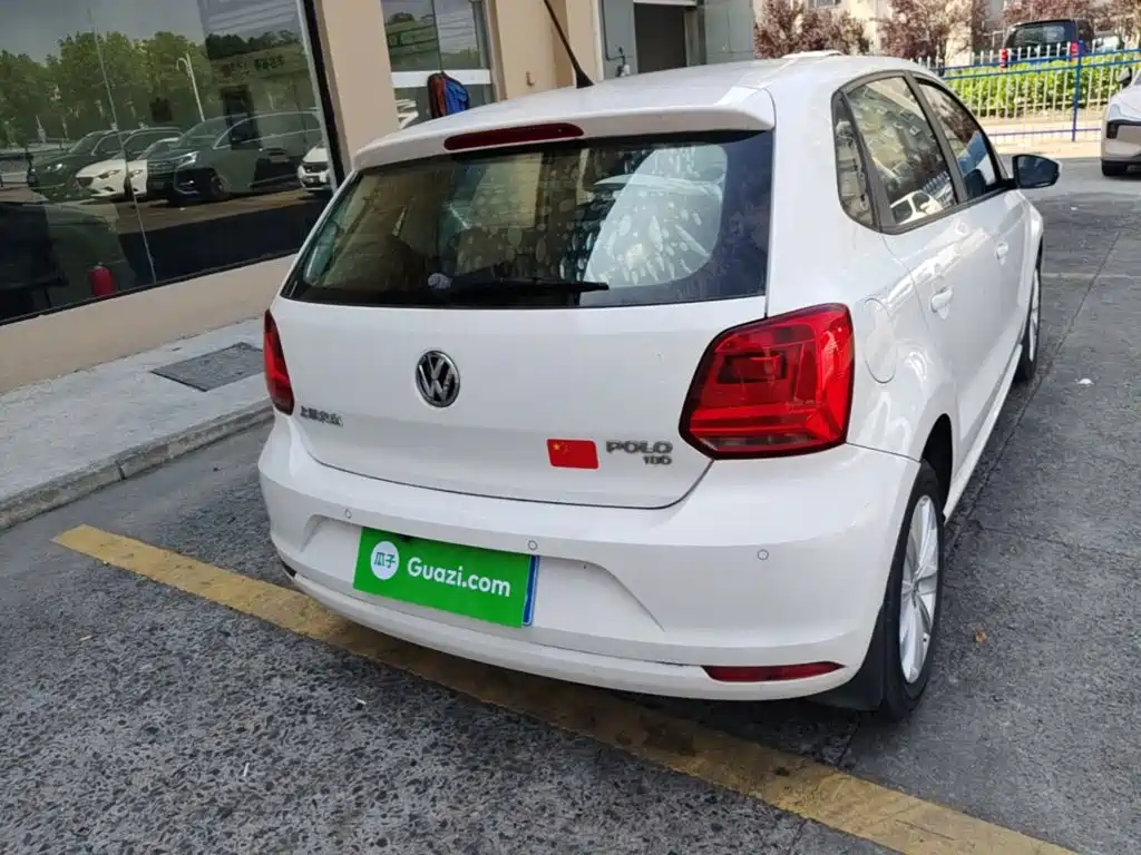 Volkswagen Polo 2015