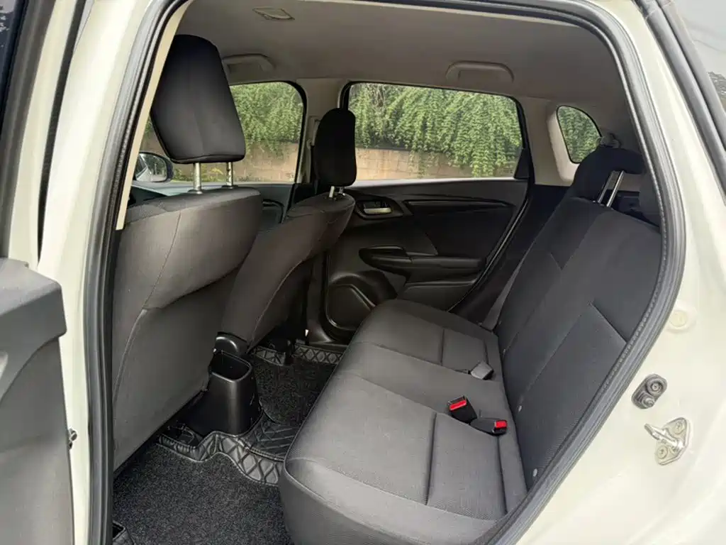 Honda Fit 2016 — фото 14