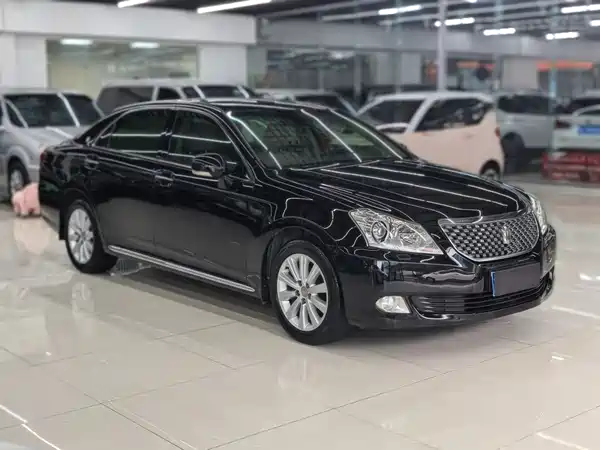 Toyota Crown 2010