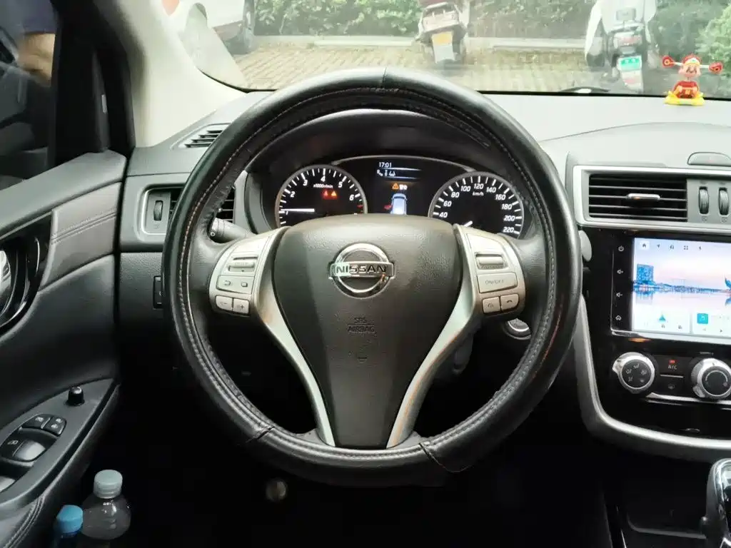 Nissan Tiida 2020