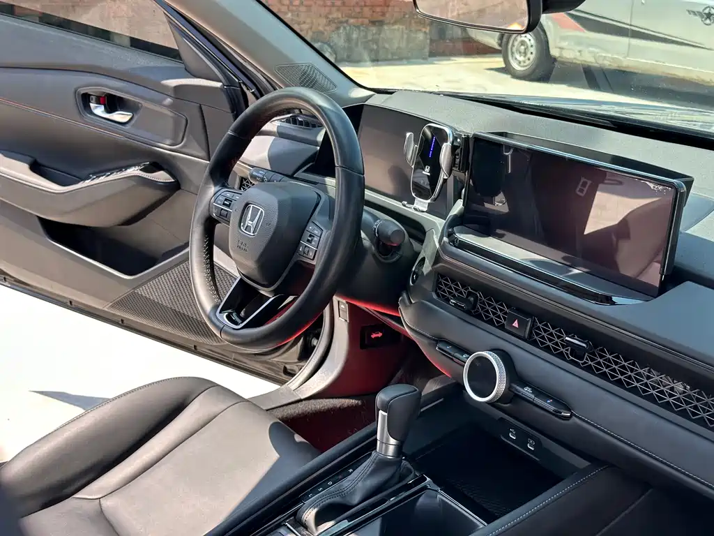 Honda Accord 2024 — фото 14
