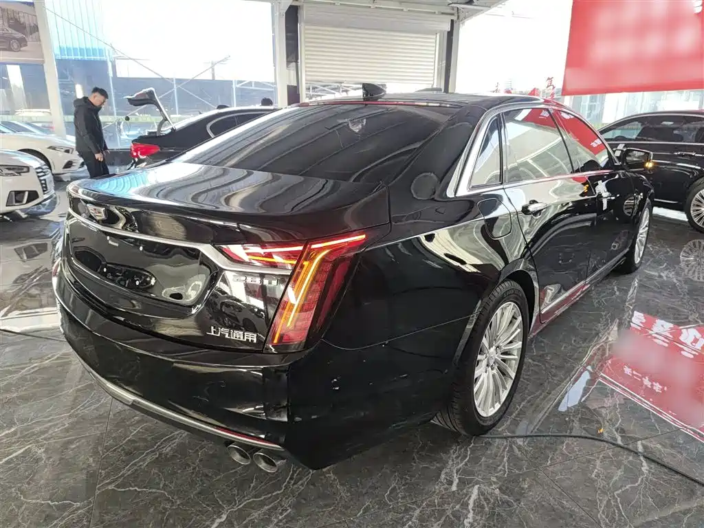 Cadillac CT6 2020 — фото 23