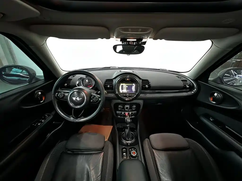 MINI Clubman 2016 — фото 24