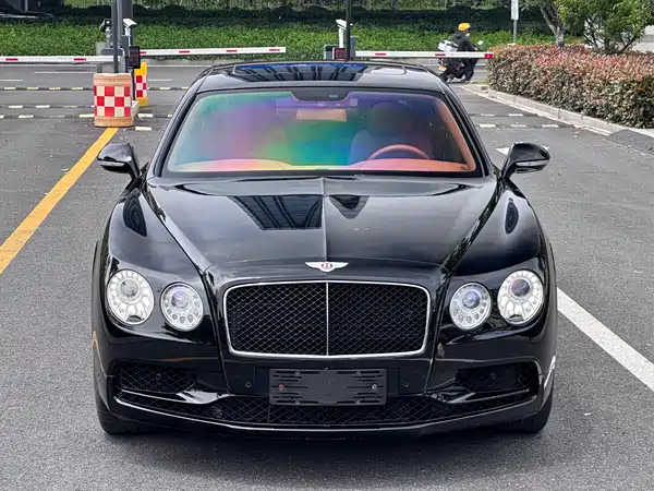 Bentley Flying Spur 2017