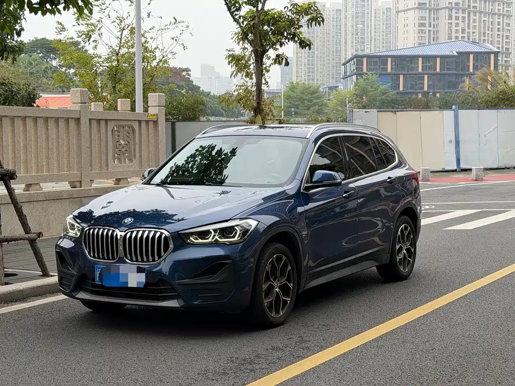 BMW X1 2020 — фото 1