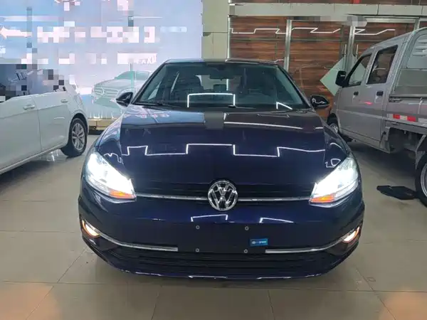 Volkswagen Golf 2020