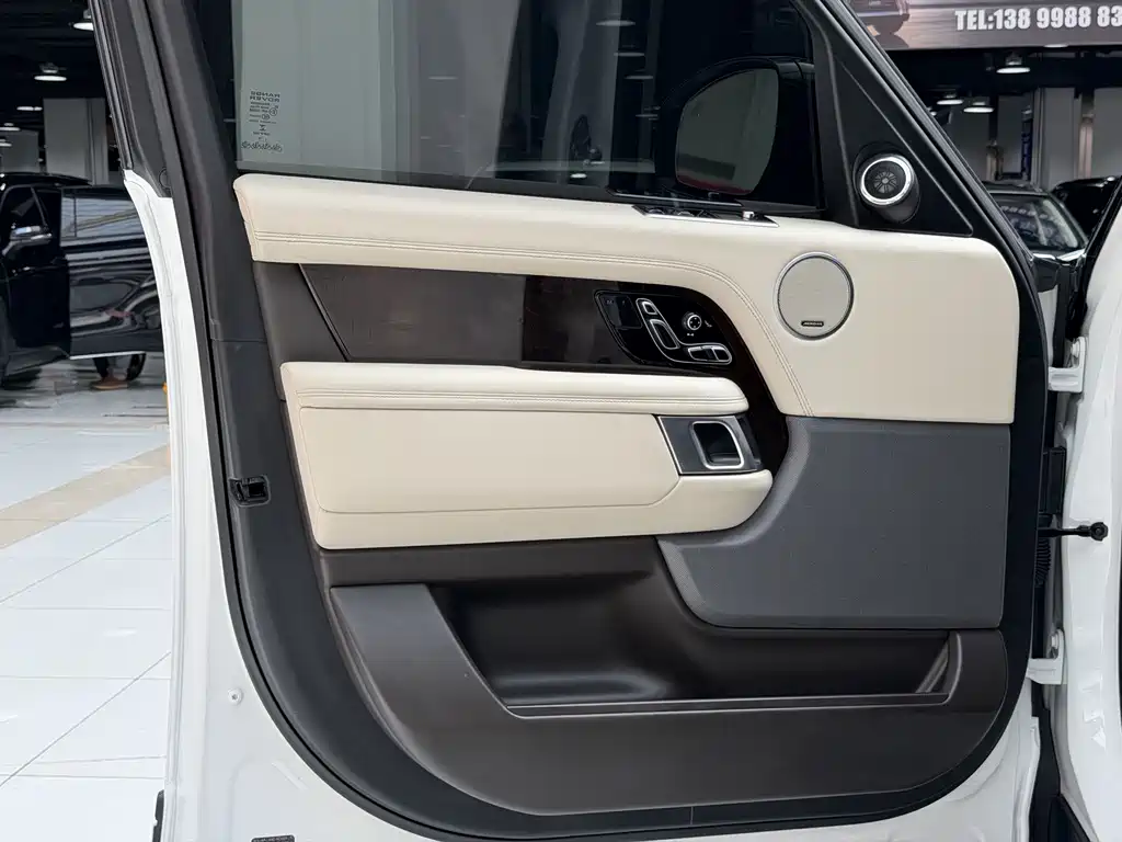 Land Rover Range Rover 2019 — фото 9