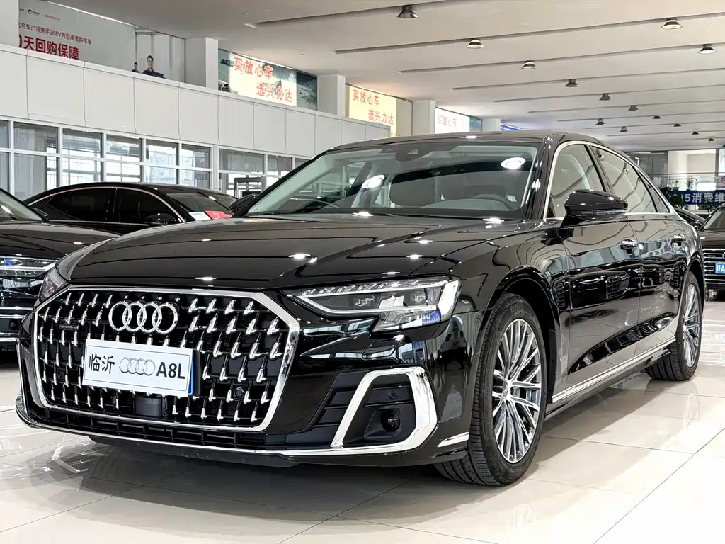 Audi A8 2025