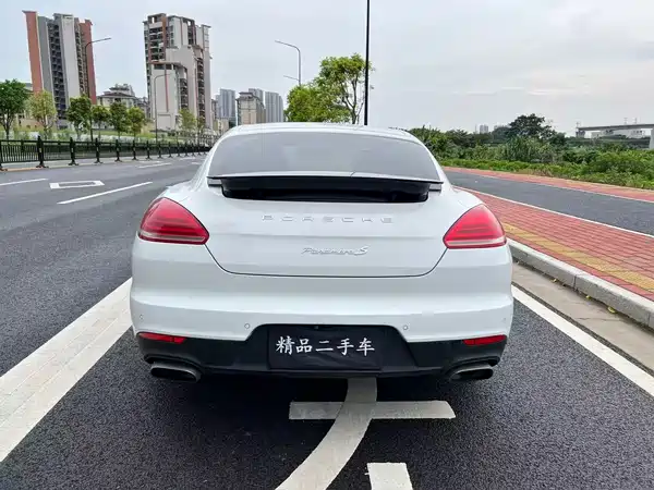 Porsche Panamera 2014