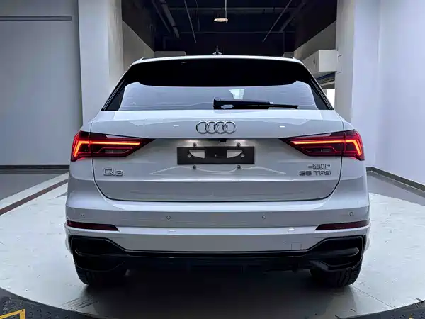 Audi Q3 2022