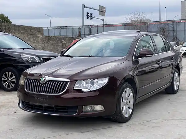 Skoda Superb 2013