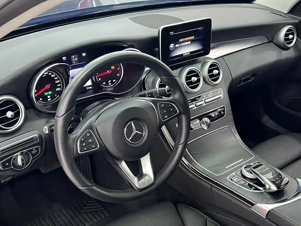 Mercedes-Benz C-Class 2017 — фото 12