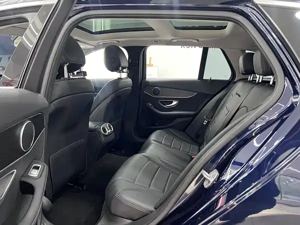 Mercedes-Benz C-Class 2018