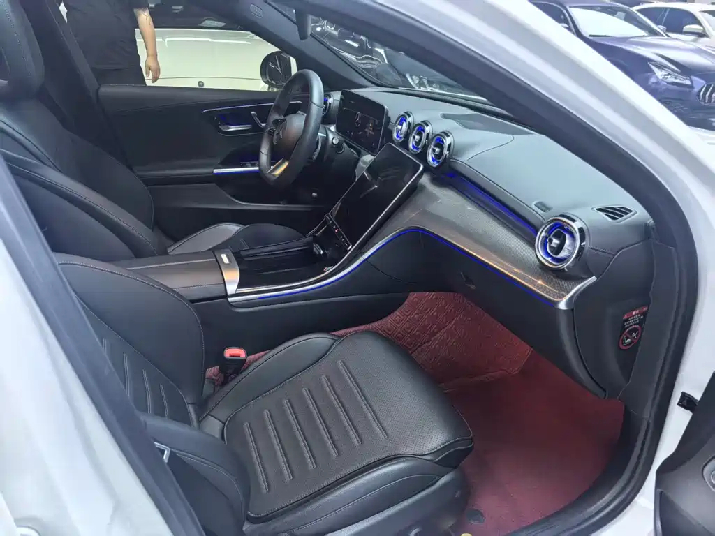 Mercedes-Benz C-Class 2026