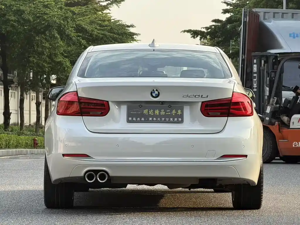 BMW 3 Series 2018