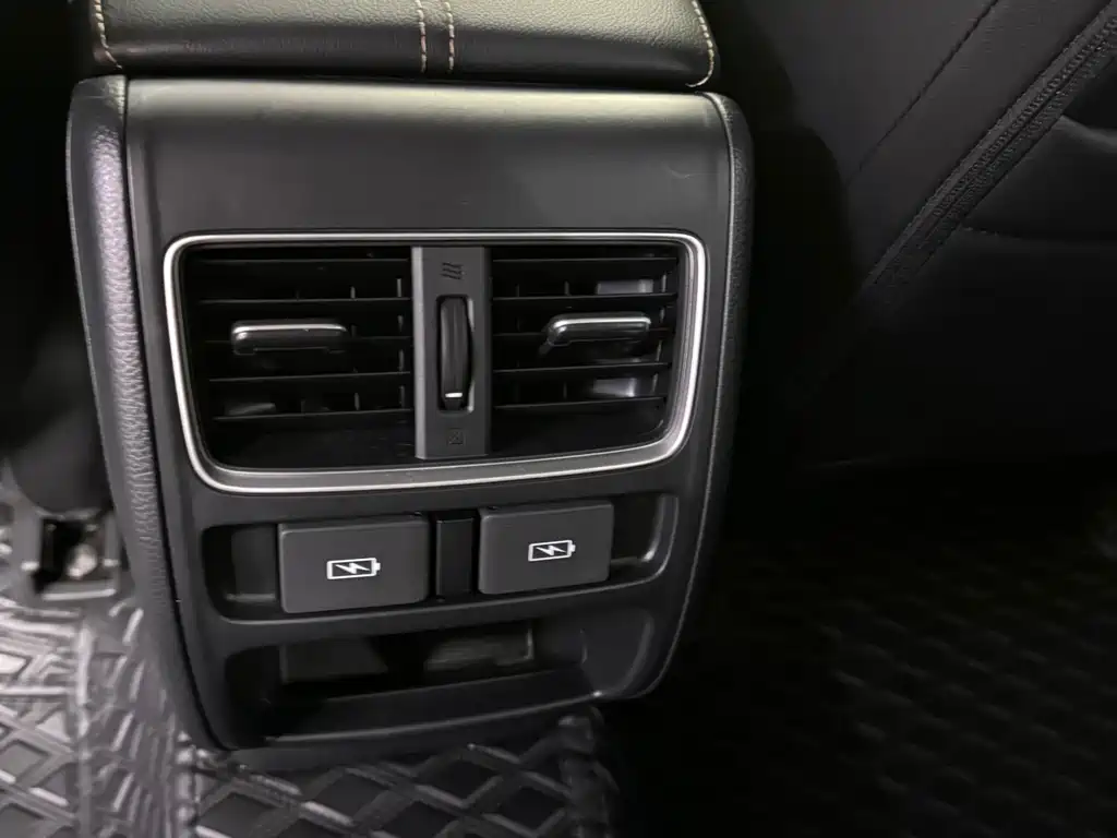 Honda Accord 2023 — фото 12
