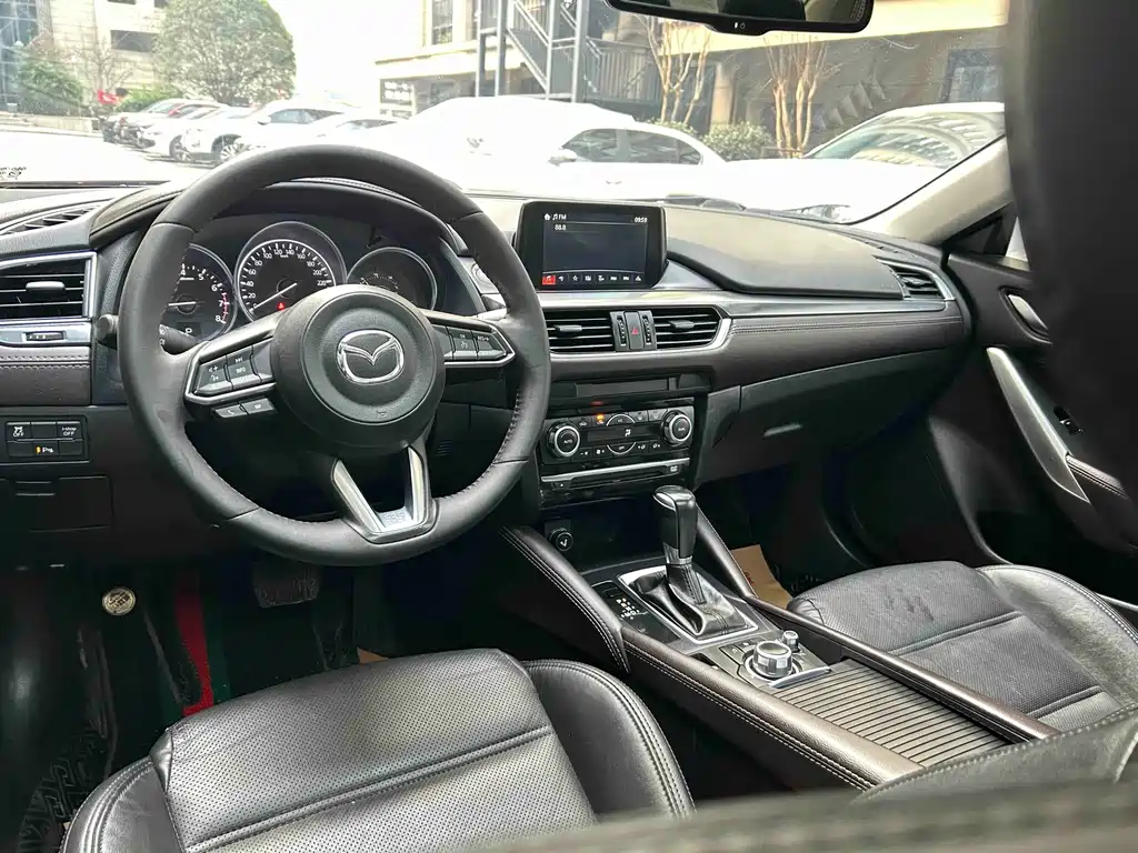 Mazda Atenza 2018 — фото 10