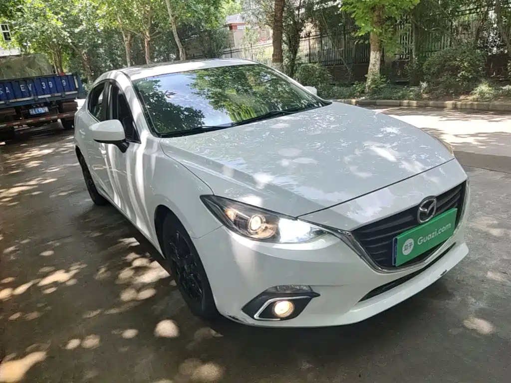 Mazda 3 Angkesela 2016