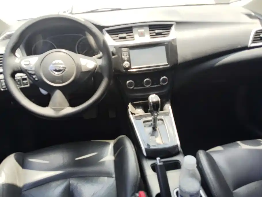 Nissan Sylphy 2018 — фото 12