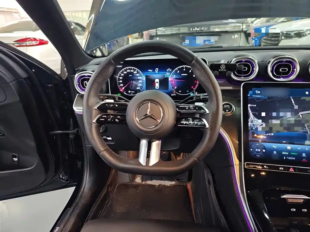 Mercedes-Benz C-Class 2023 — фото 11