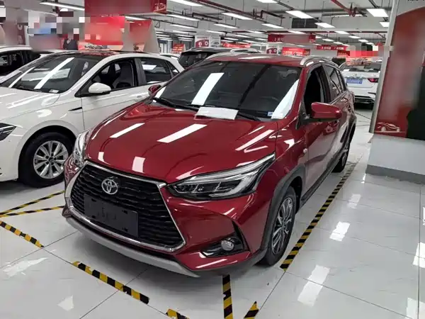 Toyota Yaris L 2022