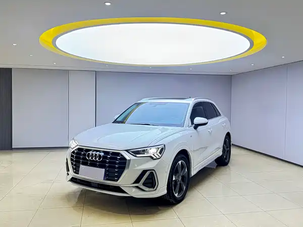 Audi Q3 2022