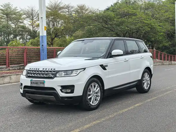 Land Rover Range Rover Sport 2015