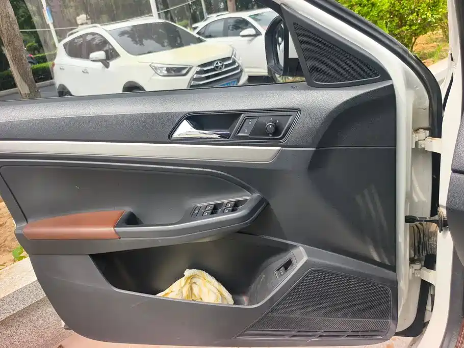 Volkswagen Lavida 2020