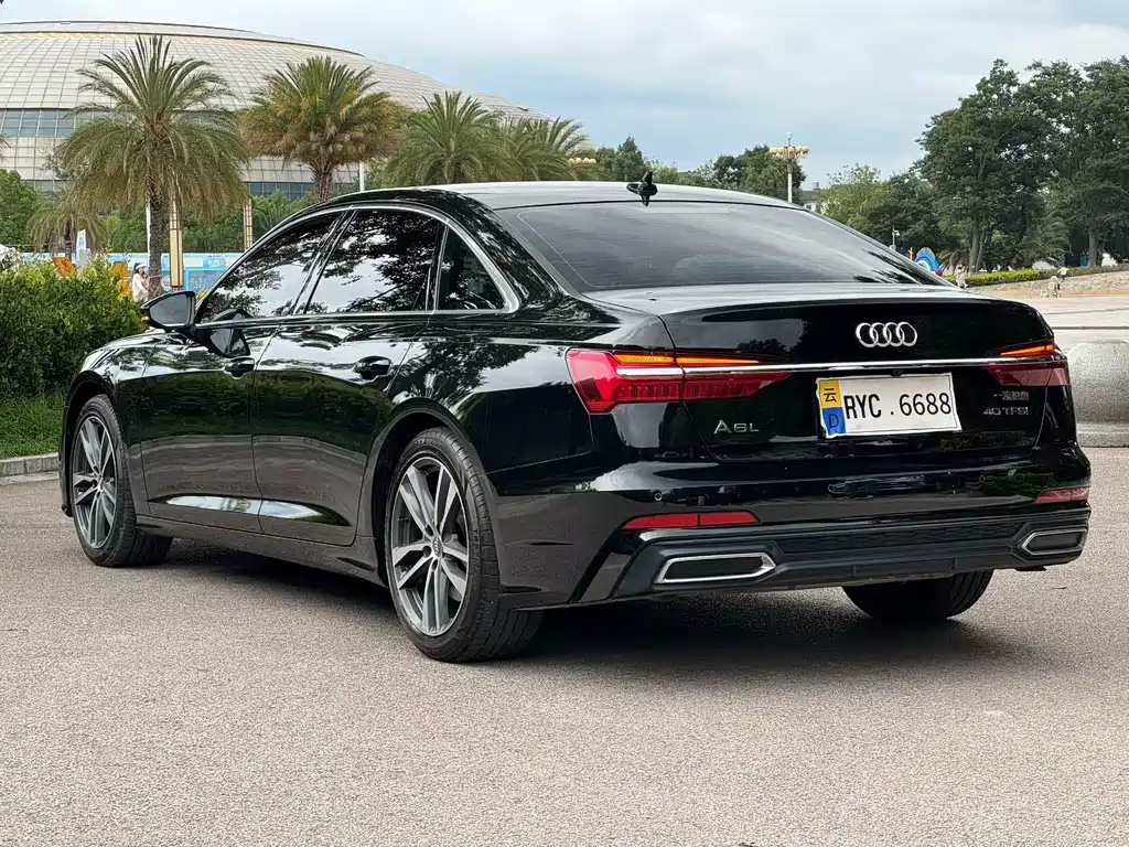 Audi A6L 2021