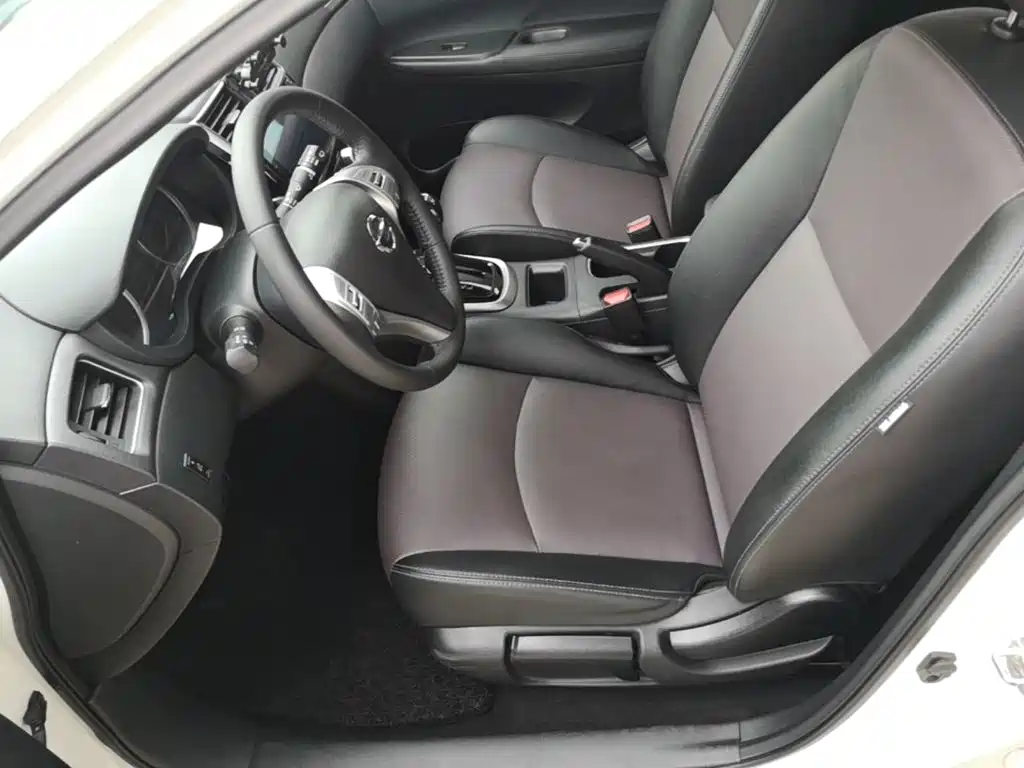 Nissan Tiida 2020 — фото 15