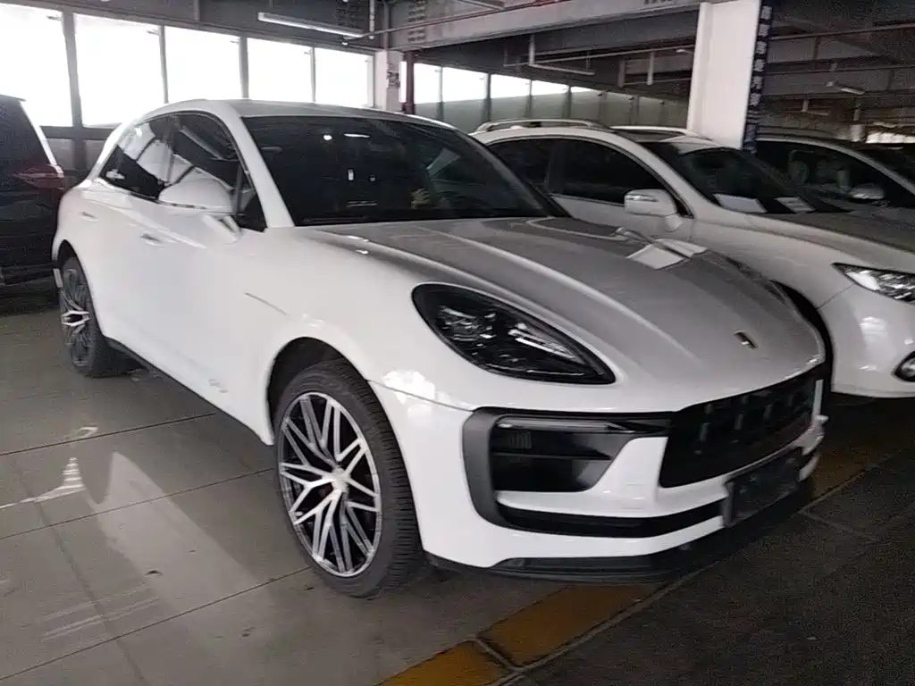 Porsche Macan 2022 — фото 4