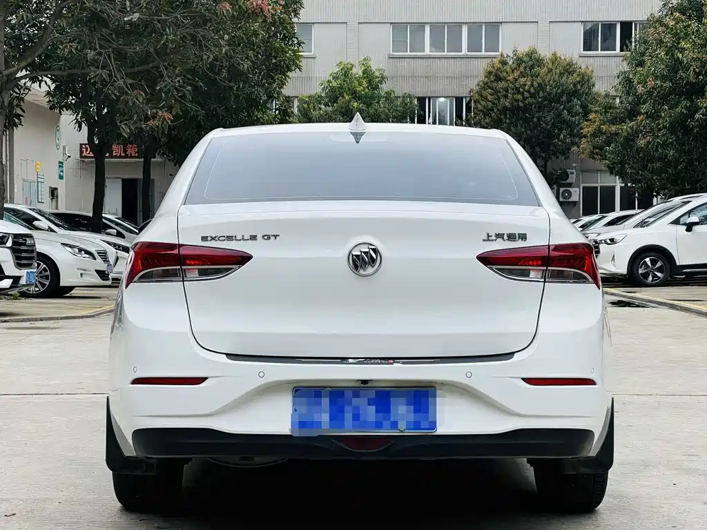 Buick Excelle 2021