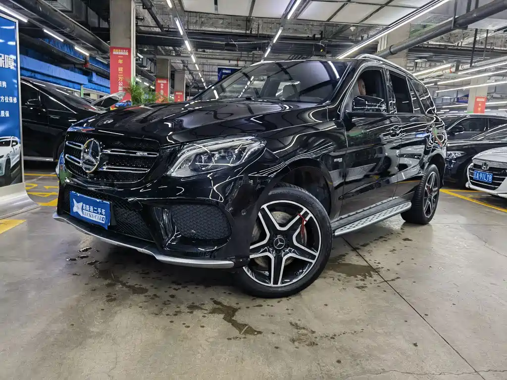 Mercedes-Benz GLE AMG 2019 — фото 1