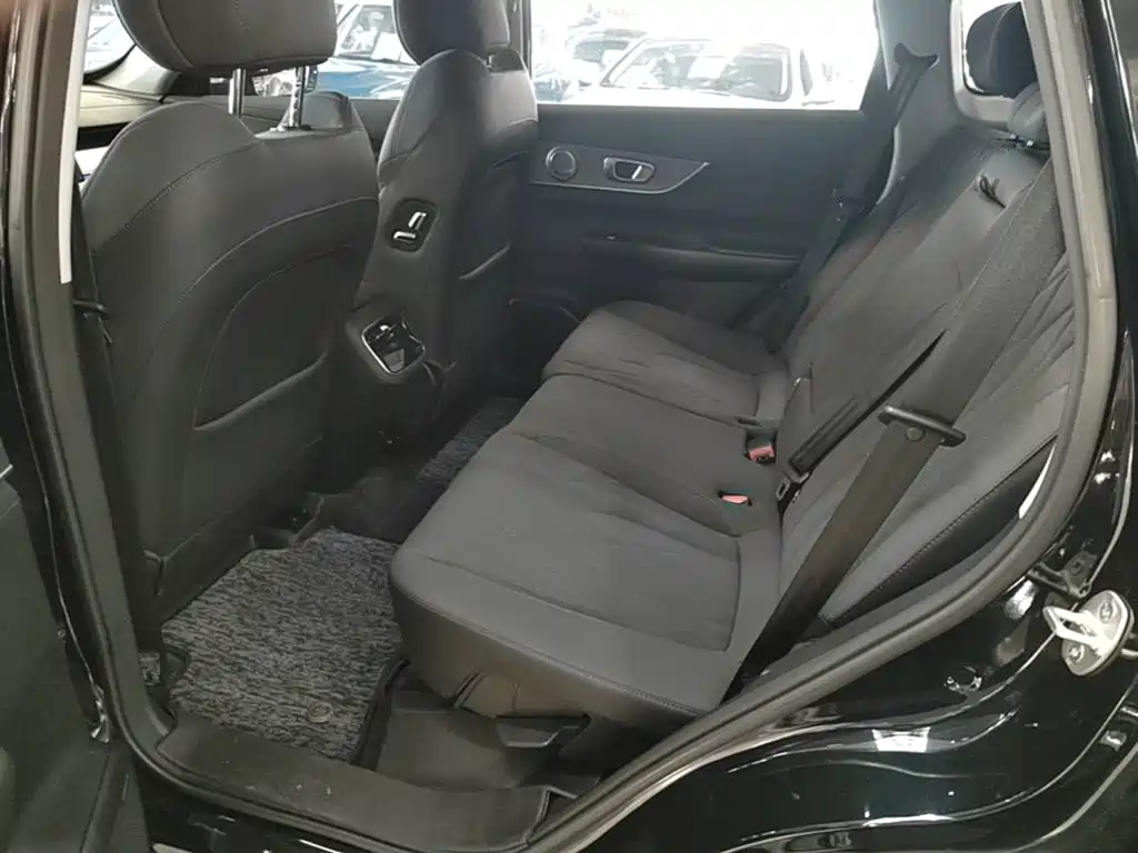 Chery Tiggo 8 PLUS 2025 — фото 17