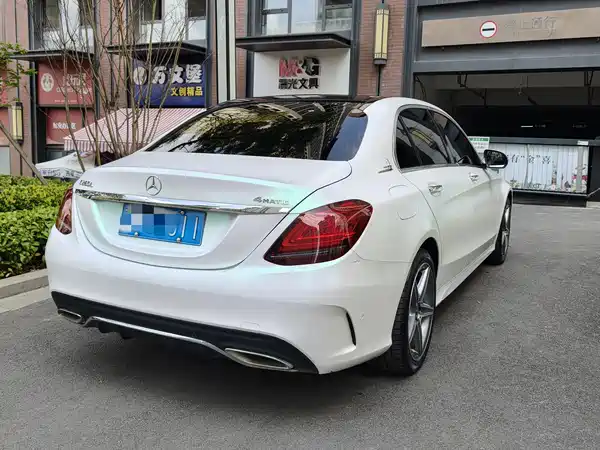 Mercedes-Benz C-Class 2019