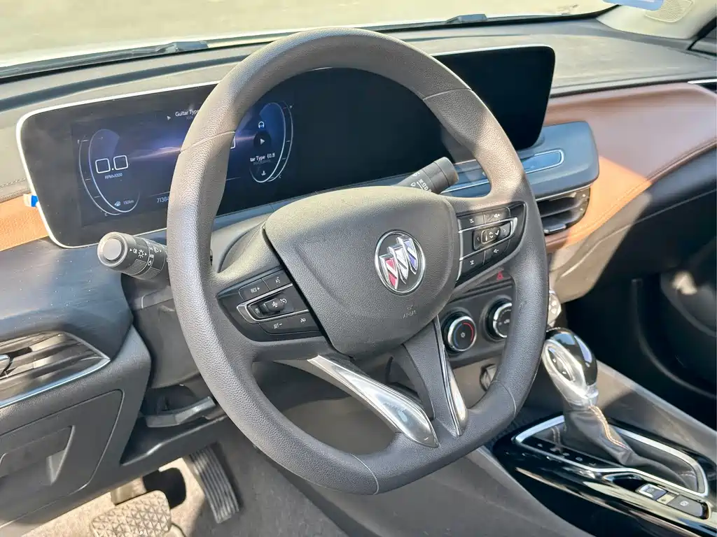 Buick Verano 2022 — фото 10