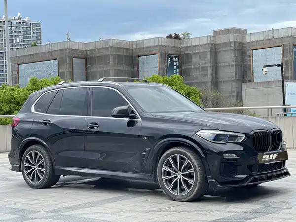 BMW X5 2019