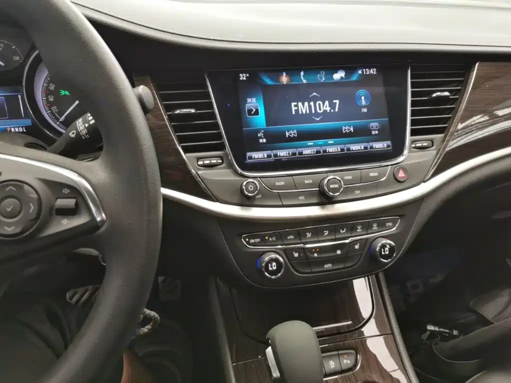 Buick Verano 2019 — фото 13